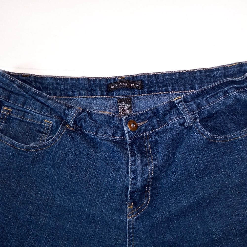 Baccini Women's Capri Blue Jeans Size 16
